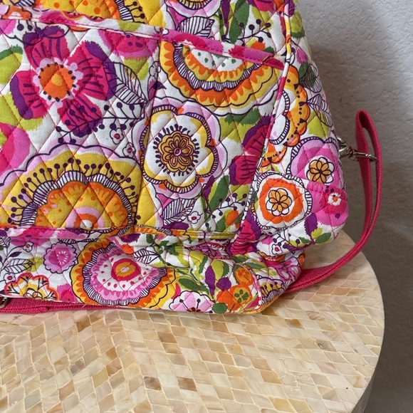 Vera Bradley Floral Quilted Women's travel Bag - Picture 8 of 10